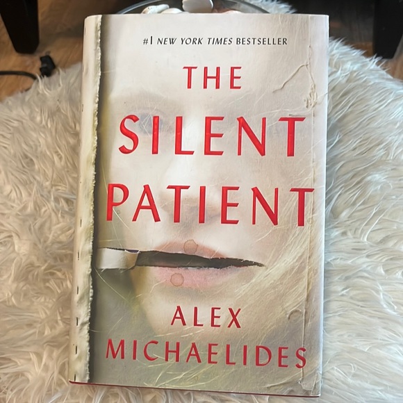 book Other - The Silent Patient by Alex Michaelides